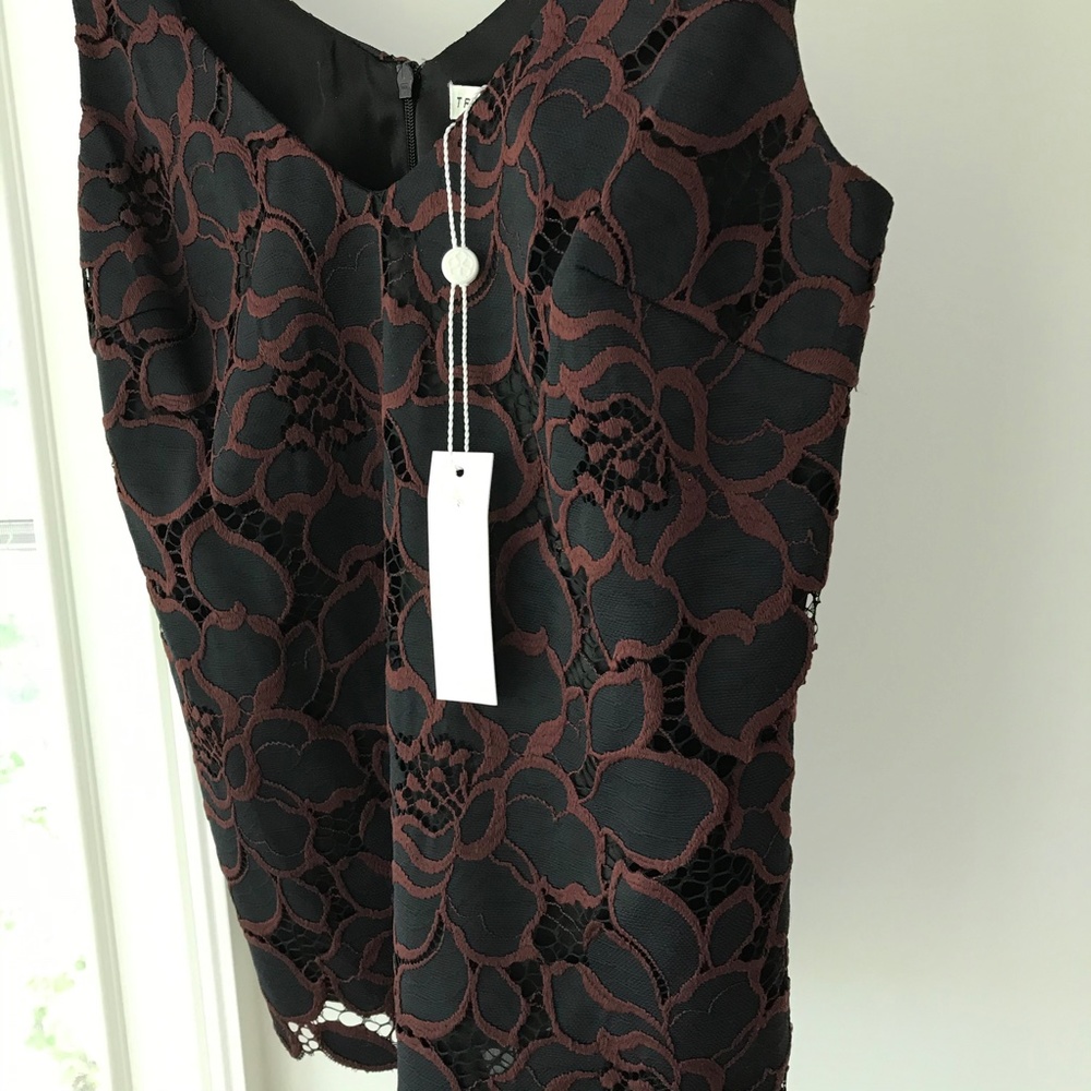 Trina Turk dressy lace tailored tank